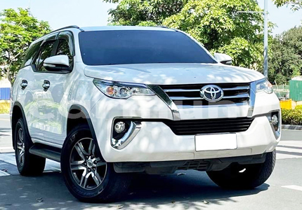 Toyota  Fortuner Self Drive Car